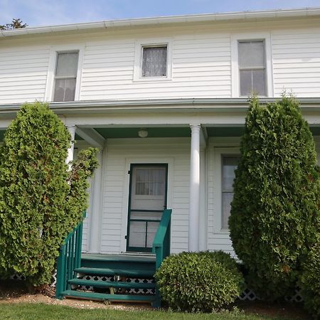 Field Of Dreams House Apartment Dyersville Bagian luar foto